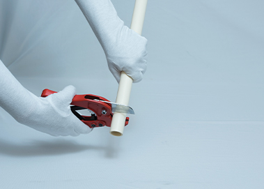 This image shows a worker cutting a CPVC pipe using a pipe cutter, ensuring a clean and precise cut for proper installation. CPVC (Chlorinated Polyvinyl Chloride) pipes are widely used in India for residential and commercial plumbing. This is why CPVC pipe manufacturers ensure that their pipes have high-temperature resistance and durability. The best CPVC pipes provide leak-proof performance and long-lasting reliability. Cutting CPVC pipes correctly is important for achieving strong joints and preventing leaks. These CPVC pipes in India are a preferred choice for hot and cold water plumbing, and using the right cutting tools ensures smooth installation and enhanced system efficiency. CPVC pipe price range will depend on the brands and their offerings.